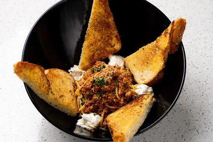 Pasta Fetuccinni Bolognesa